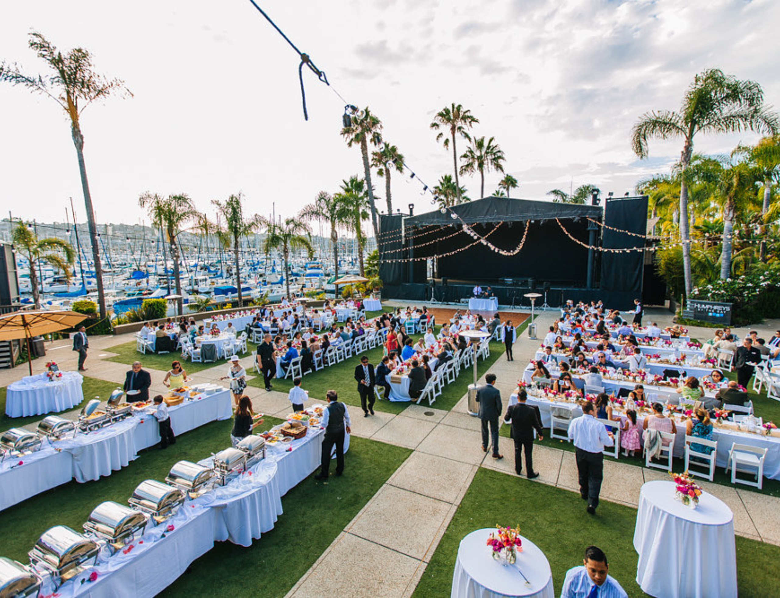 outdoor wedding reception