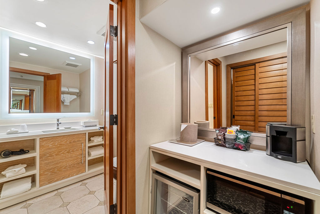 Kitchenette and bathroom sink