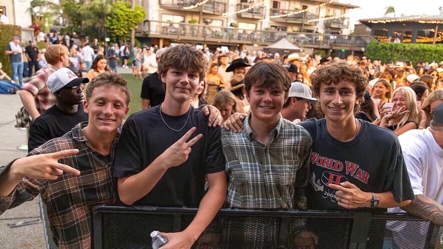 Group of men standing at Humphrey's Concerts by The Bay